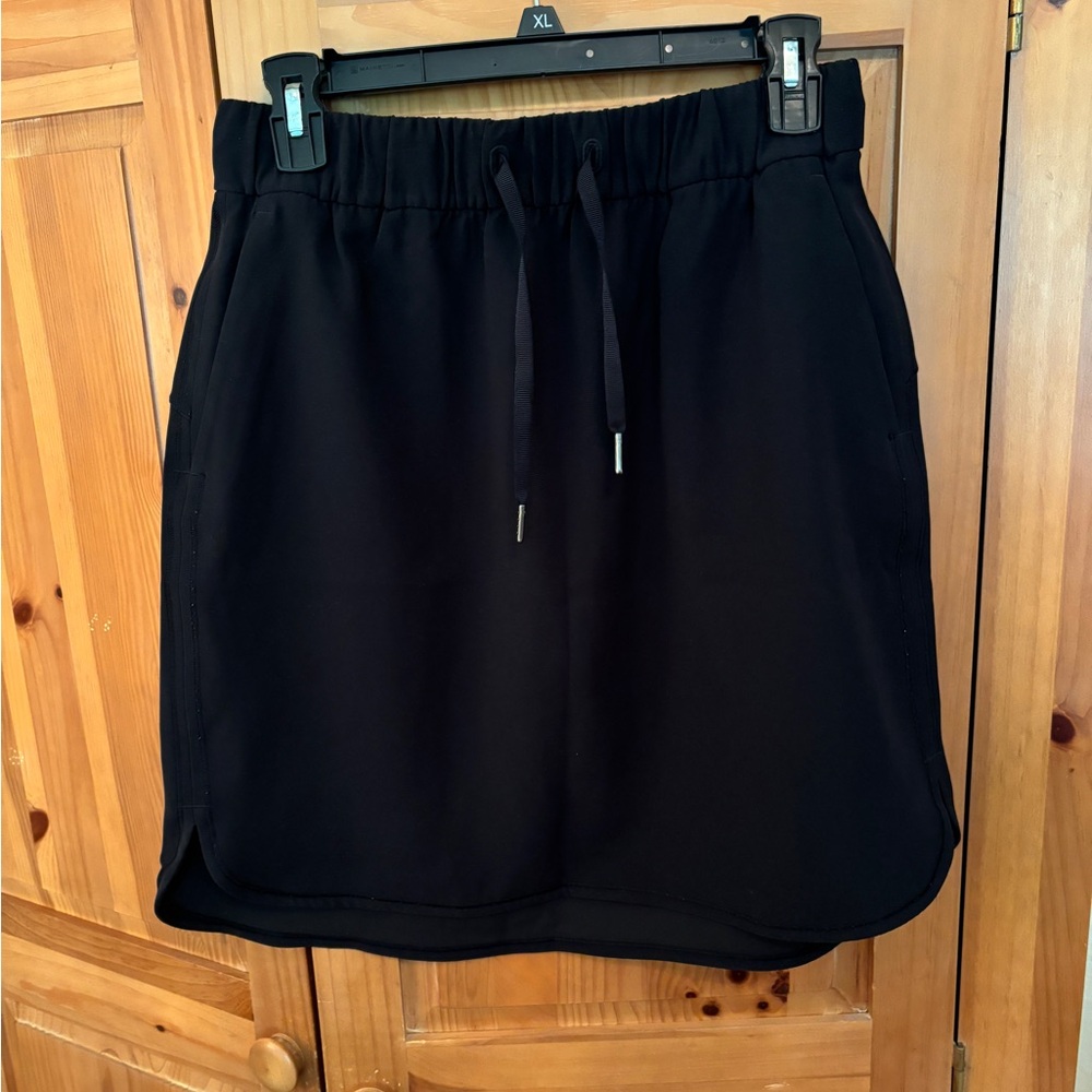 Lululemon On the Fly Skirt - Picture 5 of 6